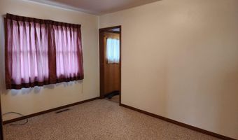 609 E 19th St, Atlantic, IA 50022