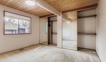 7968 SW SCHOLLS FERRY Rd, Beaverton, OR 97008