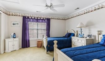 10 Pierhead Dr, Barnegat, NJ 08005