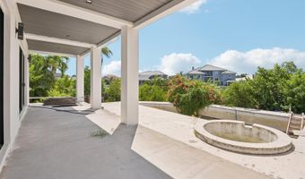 6305 MARBELLA Blvd, Apollo Beach, FL 33572