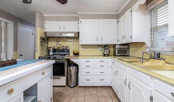 212 S Spruce St, East Providence, RI 02914
