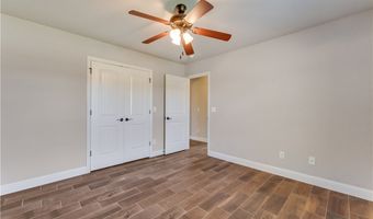 4204 SW Limestone Ave, Bentonville, AR 72712