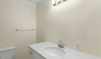 85 Stockwell Dr, Brattleboro, VT 05301