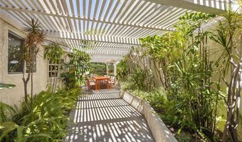465 S Country Hill Rd, Anaheim, CA 92808