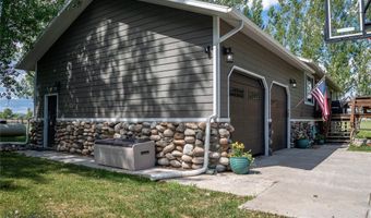 7 W Teal, Big Timber, MT 59011