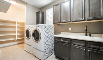 2804 Josephine Dr, Henderson, NV 89044