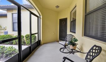 307 BLUEWATER FALLS Ct, Apollo Beach, FL 33572