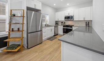 107 S Albion Pl, Atlantic City, NJ 08401