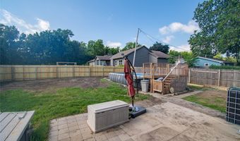 1131 Prairie St, Adel, IA 50003
