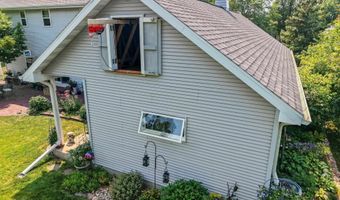 N254 MEADOWBREEZE Court, Appleton, WI 54915