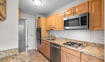 10401 GROSVENOR Pl 506, Rockville, MD 20852