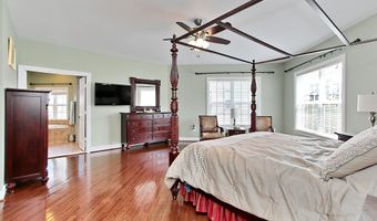 21264 FAIRHUNT Dr, Ashburn, VA 20148