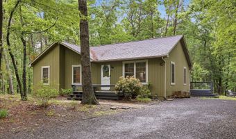 323 PALMER Rd, Basye, VA 22810