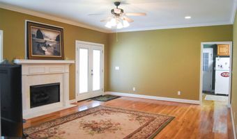 103 LIBERTY Ln, Anniston, AL 36207