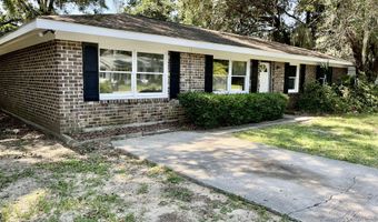 13 Ferry Dr, Beaufort, SC 29907