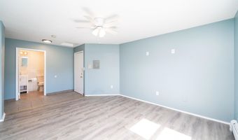 43 W 9TH St 9, Bayonne, NJ 07002
