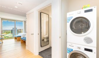 1390 Kapiolani Blvd 3808, Honolulu, HI 96814