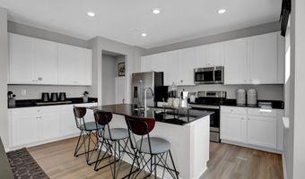 1136 Tansley Ln, Avon, IN 46123