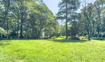 4113 PINERIDGE Dr, Annandale, VA 22003