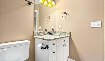 2428 E UNIVERSITY Dr 304, Auburn, AL 36830