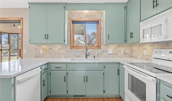 5435 Upper 147th St W, Apple Valley, MN 55124
