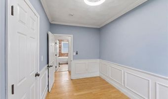 230 School St, Lincoln, RI 02865