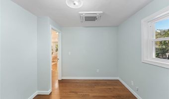 7 Laneway Ct B, Narragansett, RI 02882