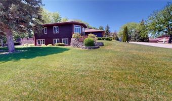 1401 Martin Rd, Albert Lea, MN 56007