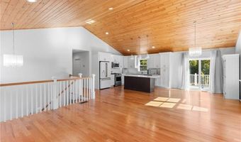 4 Byron Randall Rd, Johnston, RI 02919