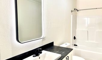 450 Sweetpea Ln, Altoona, WI 54720