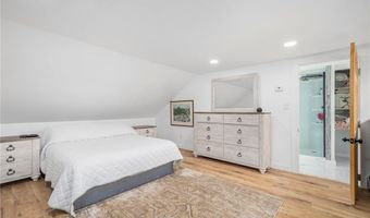 409 Summit Rd, Exeter, RI 02822