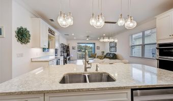 5413 WISHING ARCH Dr, Apollo Beach, FL 33572