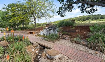 2140 N Valley View Rd, Ashland, OR 97520