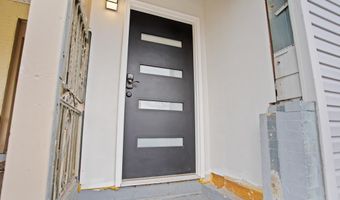 102 S Ocean Ave, Atlantic City, NJ 08401