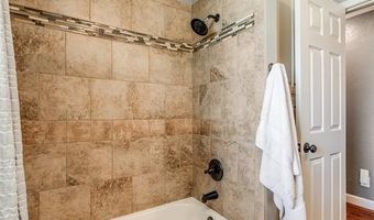 1621 Lariat Dr, Bartlesville, OK 74006