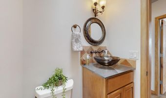 630 BARNETT Rd, Bosque Farms, NM 87068