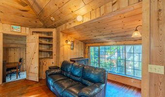 62194 E SALMON St, Brightwood, OR 97011