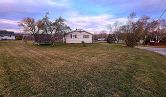 7 Westwood Pkwy, Barre, VT 05641