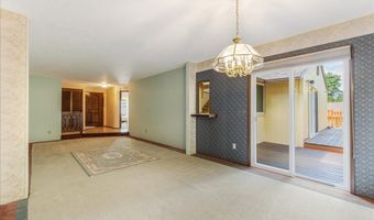 9810 SW ROBBINS Dr, Beaverton, OR 97008