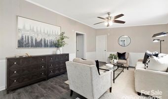 140 Sanford Ln, Badin Lake, NC 28127