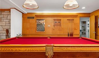 133 Tupelo Hill Dr, Cranston, RI 02920