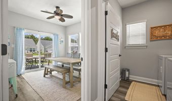 121 Grande View Dr, Biloxi, MS 39531