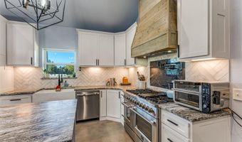 1600 County Road 2395, Alvord, TX 76225