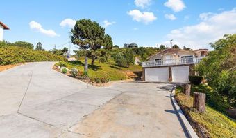 3049 Millar Ranch Rd, Spring Valley, CA 91978