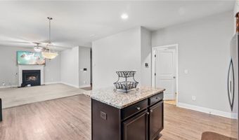 2013 Chesley Dr, Austell, GA 30106