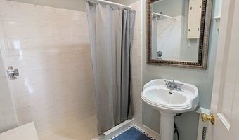 10 Duval St, Boston, MA 02135