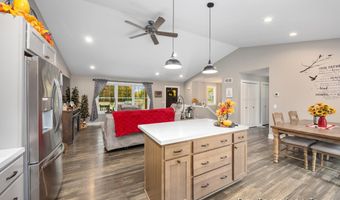 10429 92nd Ave, Allendale, MI 49401