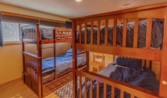 37 Pegwood Hill Rd, Campton, NH 03223