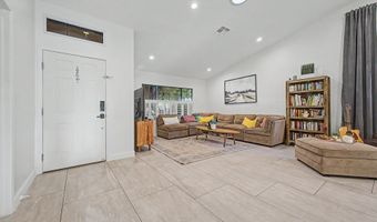 3040 S ROSEMARY Dr, Chandler, AZ 85248