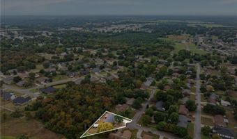 1424 Northwoods Dr, Alma, AR 72921